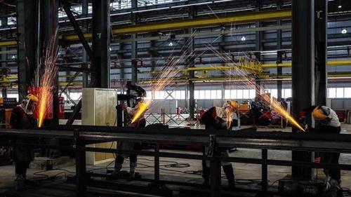 گزارشی از وضعیت شامخ اقتصاد ایران در تیرماه