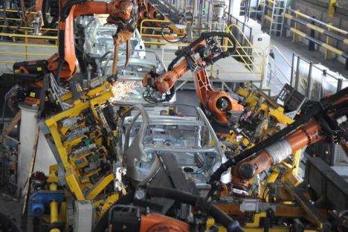 رشد 28 درصدی شاخص تولید خودرو و قطعات در آبان 1401