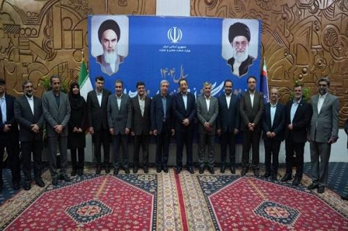 دیدار نوروزی وزیر صنعت با فعالان، سرمایه گذاران و اهالی صنعت کشور