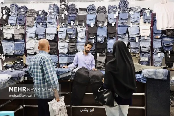 ورود پوشاک بی کیفیت به کشور باید از واردات بی رویه جلوگیری شود