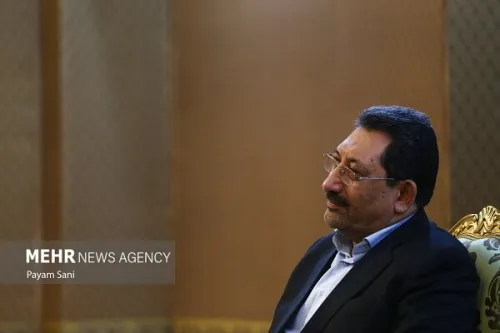 دستور رئیس جمهور برای رفع موانع تولید و ترخیص مواد اولیه از بنادر